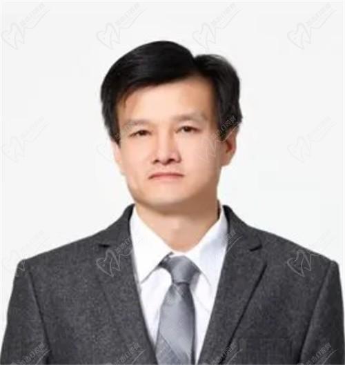 冯智强