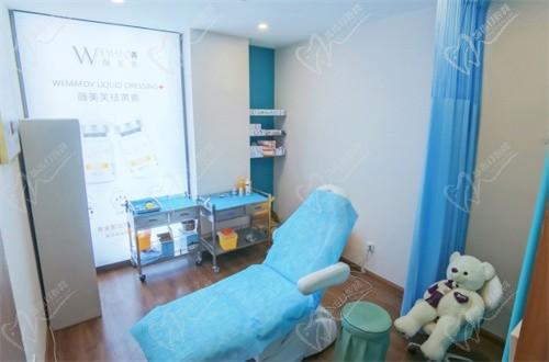 成都恒博天姿整形医院诊室