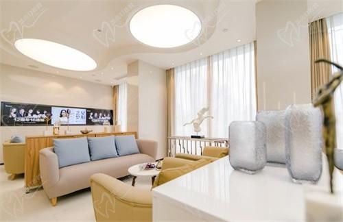 宁波艺星口腔医院休息区