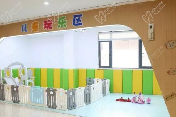 南通美奥口腔医院收费怎样?种植牙价格1680元起附医院医生介绍