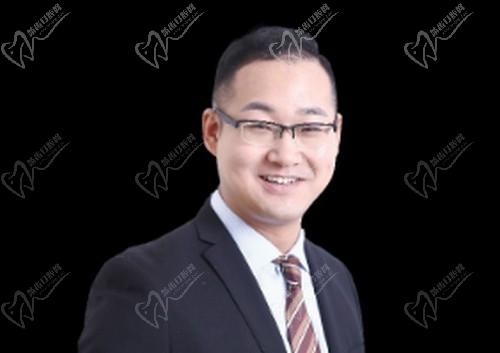 李艳东
