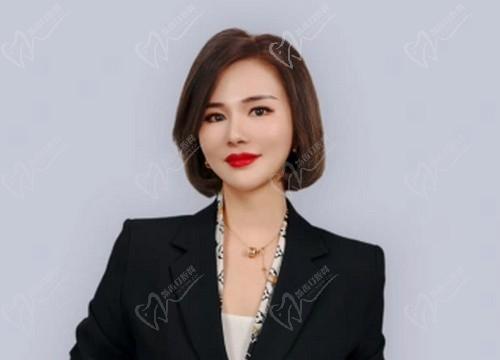 张伊