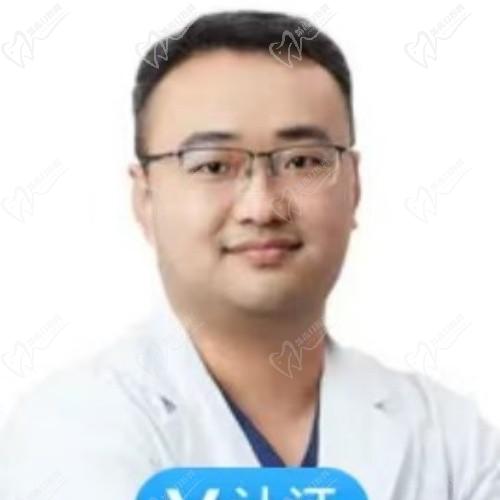 蒋磊