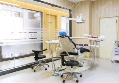 廊坊圣洁口腔医院价目表更新：可查询洗牙\补牙\拔牙\种牙\正畸多少钱