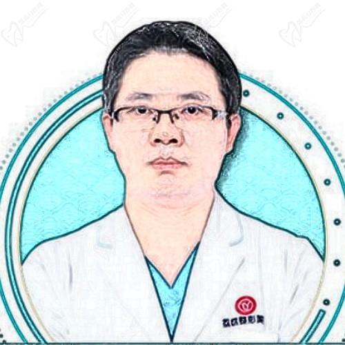 广州曾德浩医生在荔医做吸脂手术做的怎么样呢-18 年精细化分层吸经验打造自然曲线顾客口碑高